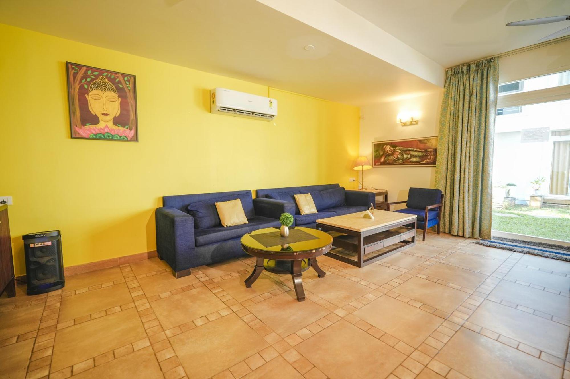 Villa M - Jia 3- 3Bhk In Candolim, Pool Facing, Near Beach, Breakfast Included 외부 사진
