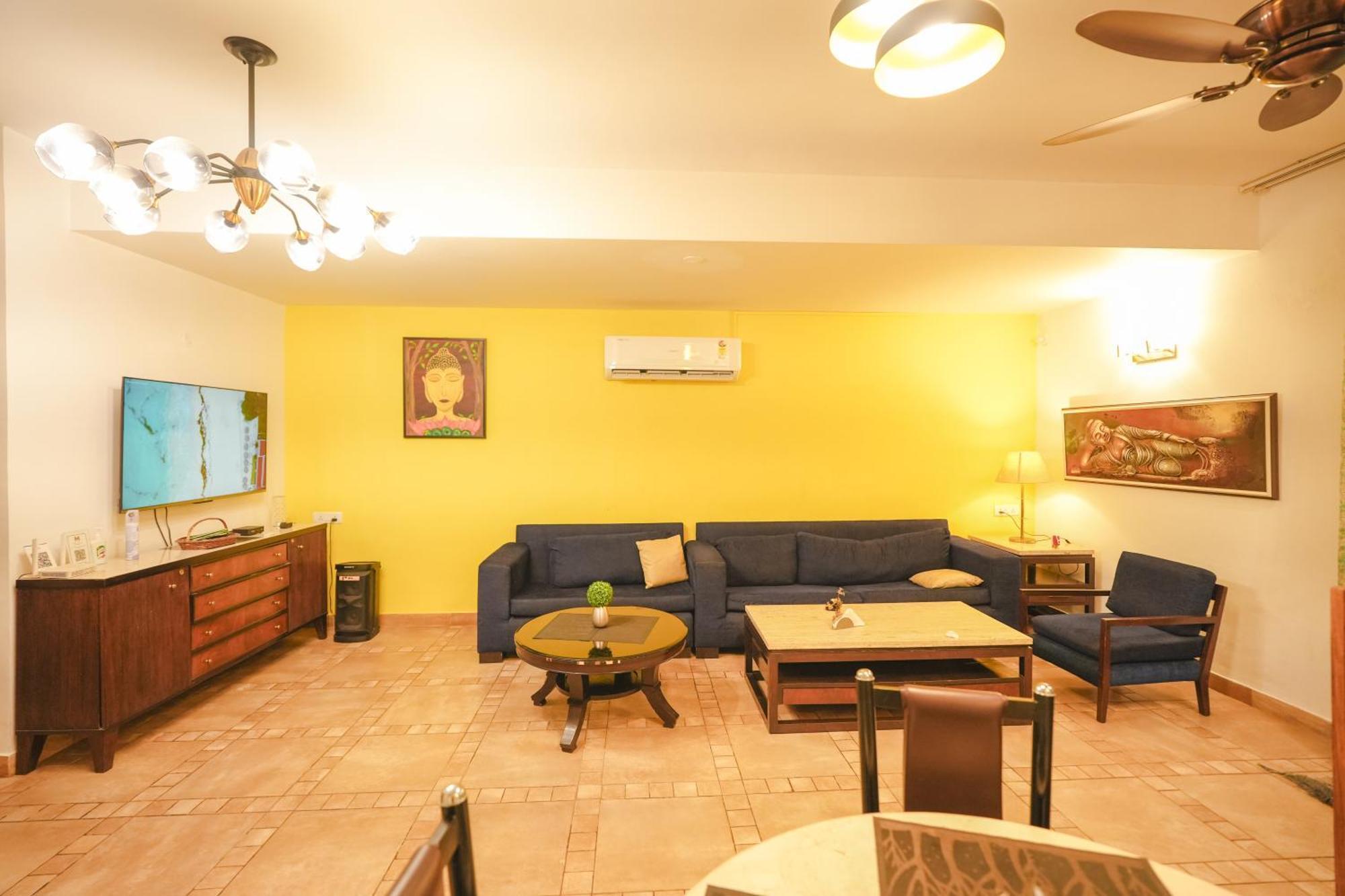 Villa M - Jia 3- 3Bhk In Candolim, Pool Facing, Near Beach, Breakfast Included 외부 사진