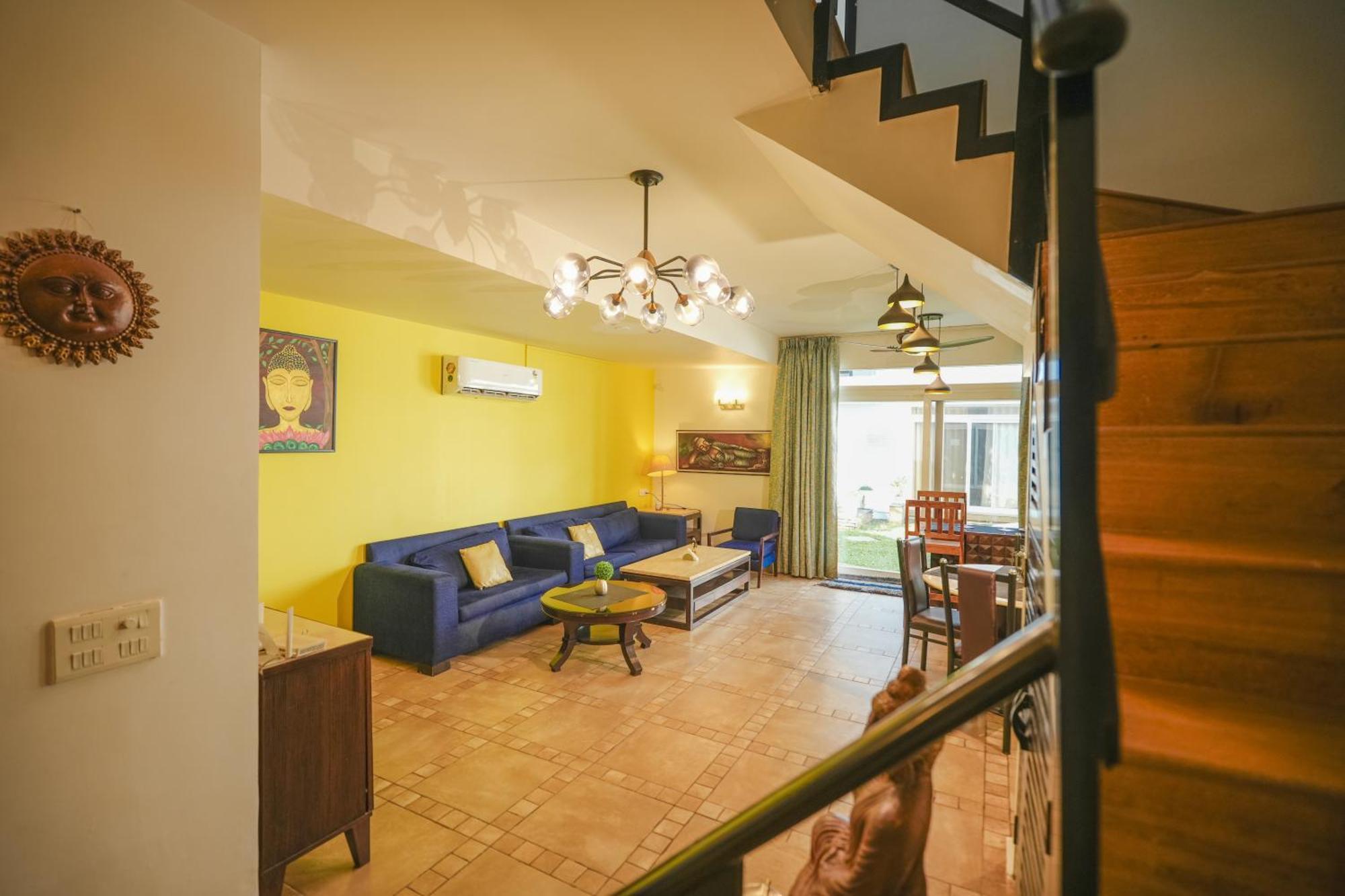Villa M - Jia 3- 3Bhk In Candolim, Pool Facing, Near Beach, Breakfast Included 외부 사진