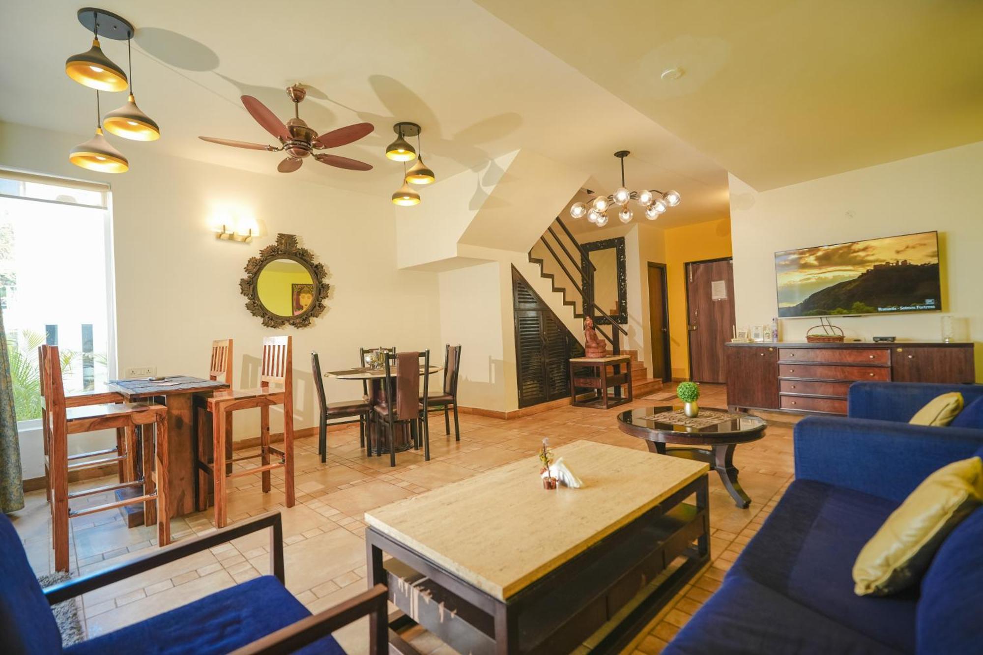 Villa M - Jia 3- 3Bhk In Candolim, Pool Facing, Near Beach, Breakfast Included 외부 사진