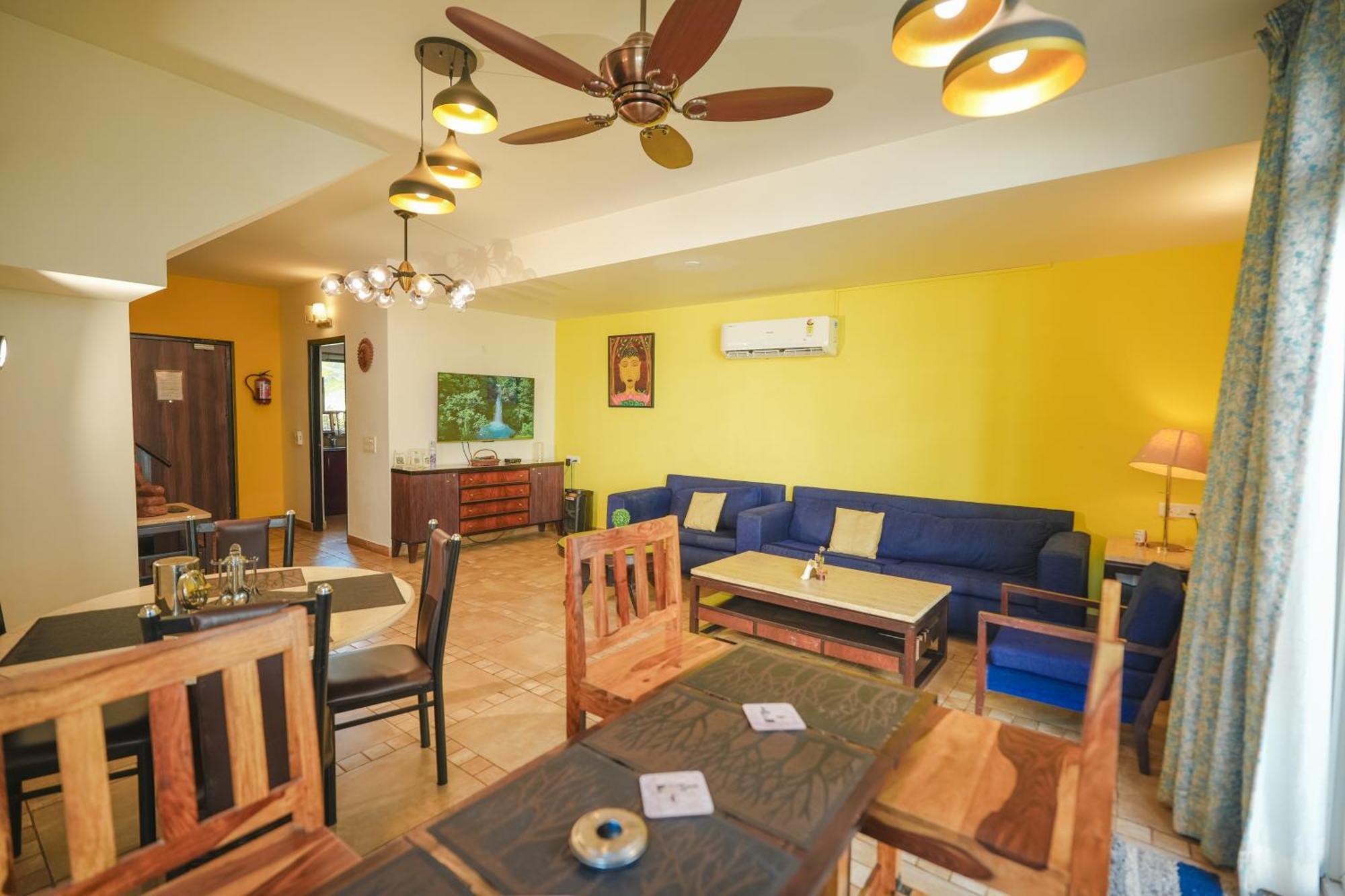 Villa M - Jia 3- 3Bhk In Candolim, Pool Facing, Near Beach, Breakfast Included 외부 사진